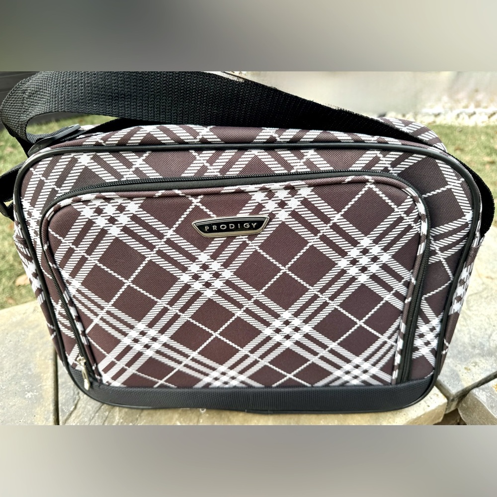 Prodigy Plaid Laptop Bag